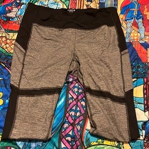Torrid Black & Grey Mesh Cutout Active Leggings Size 2